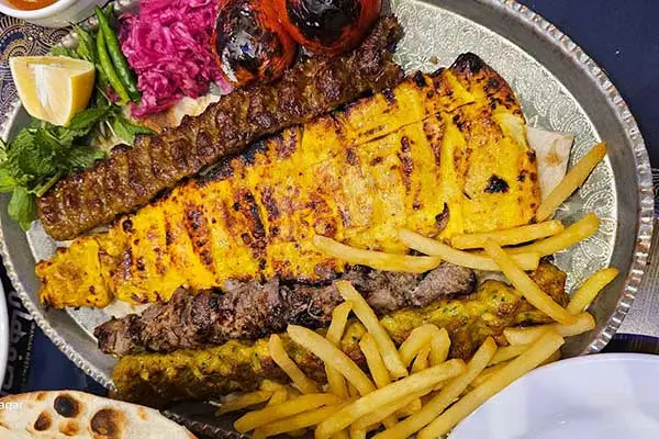 لیالی اصفهان